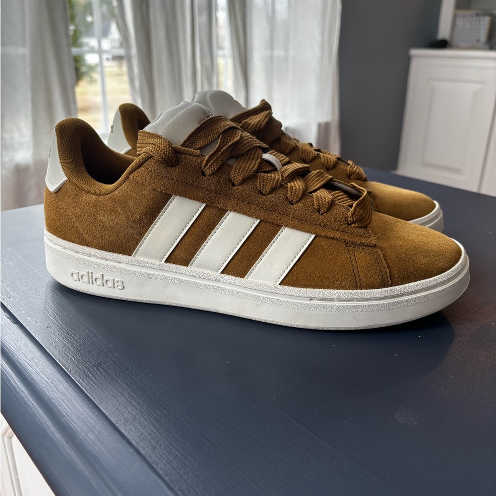 adidas Men’s Tan Suede Sneakers with White Stripes